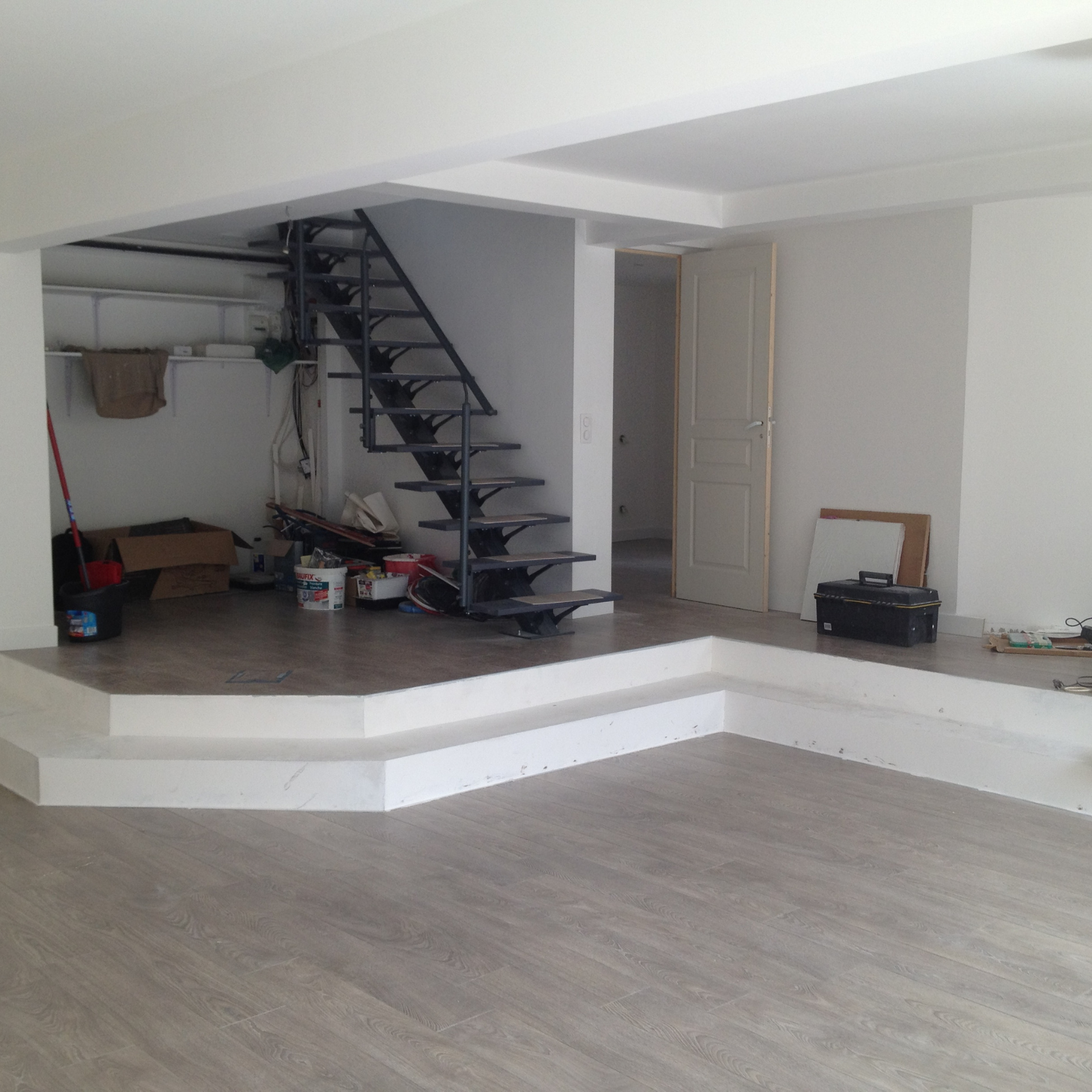 Transformation d'un garage pour faire un agrandissement du salon.