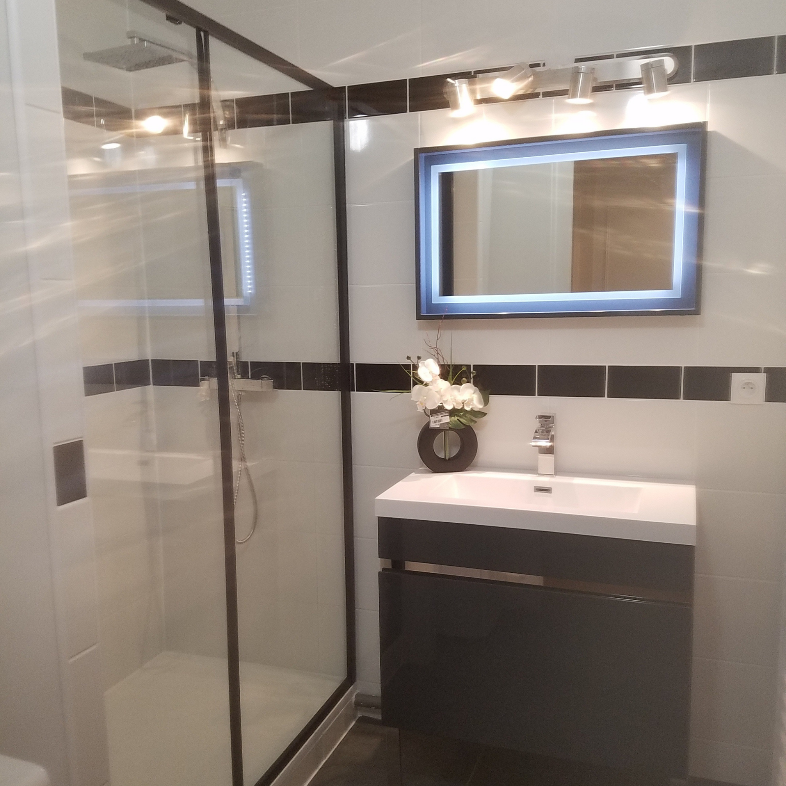 Installation d'une douche à l'italienne à Arcachon.